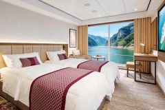 豪华阳台标间